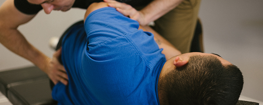 Five Signs You Need to See a Chiropractor San Antonio